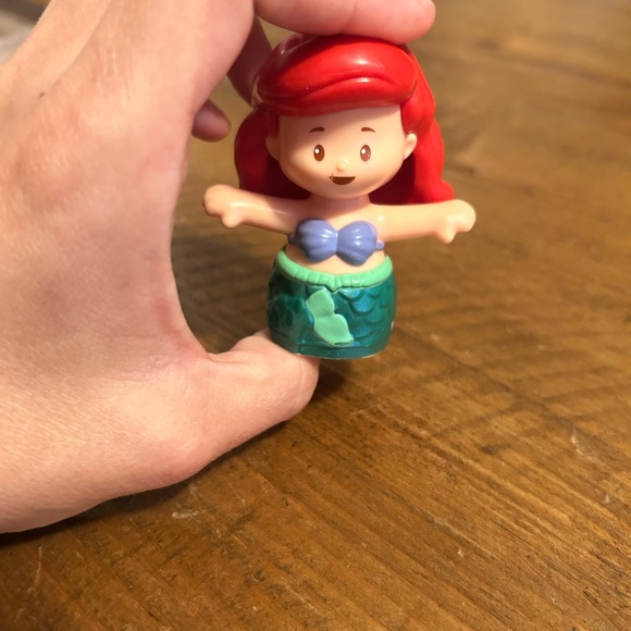 Fisher Price Little People Ariel as is - Picture 1 of 7